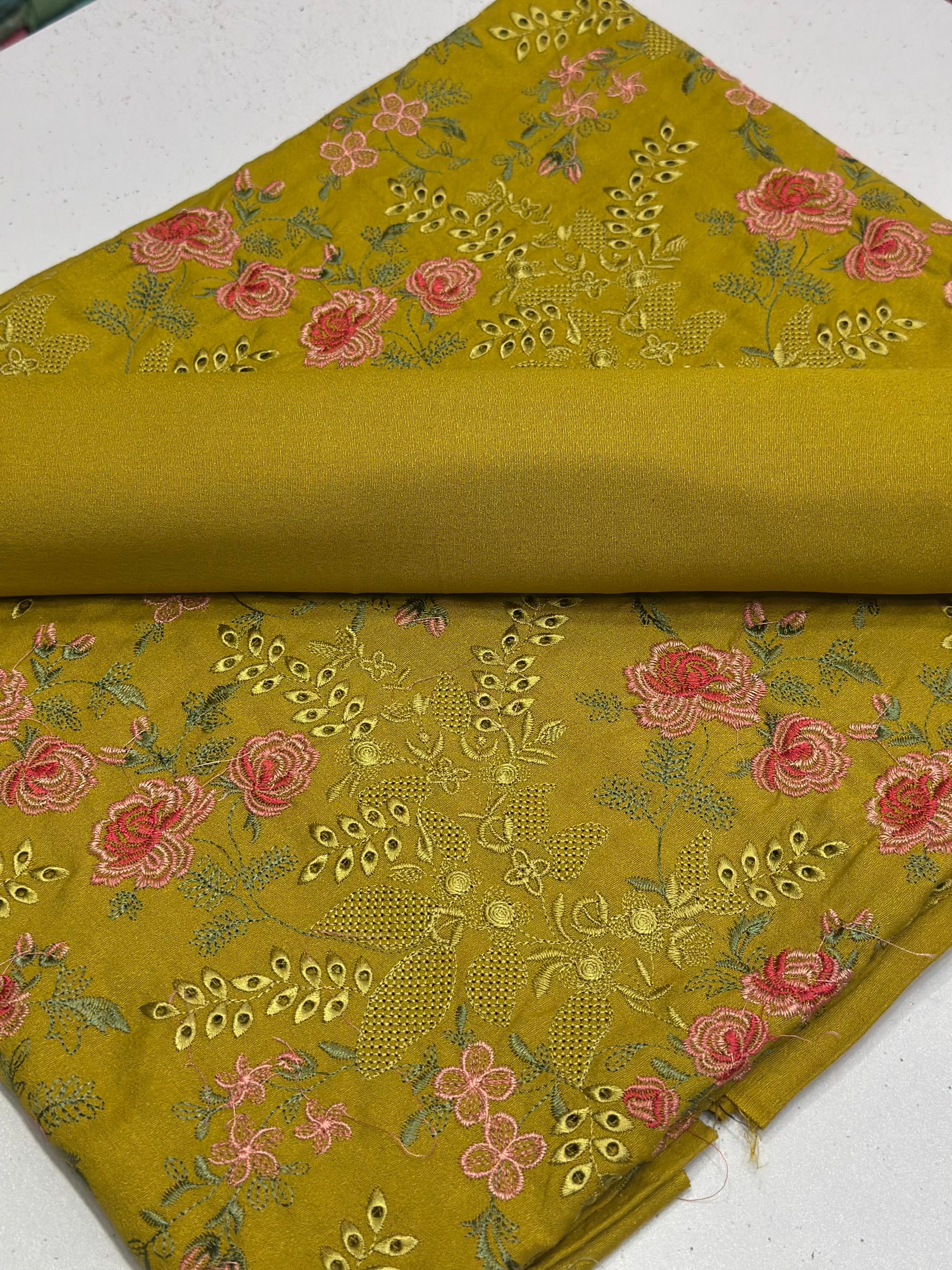 2PC KARANDI - AL- Mehtab Collection