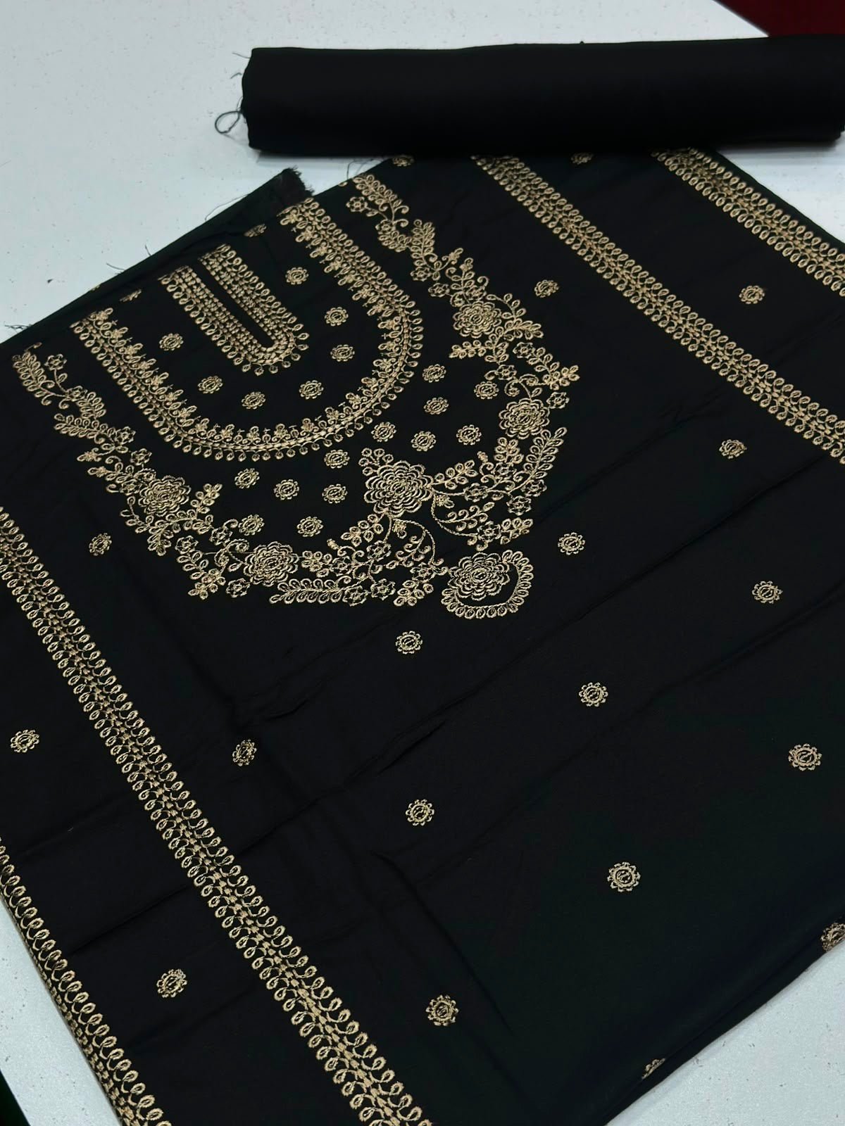 2PC KARANDI - AL- Mehtab Collection