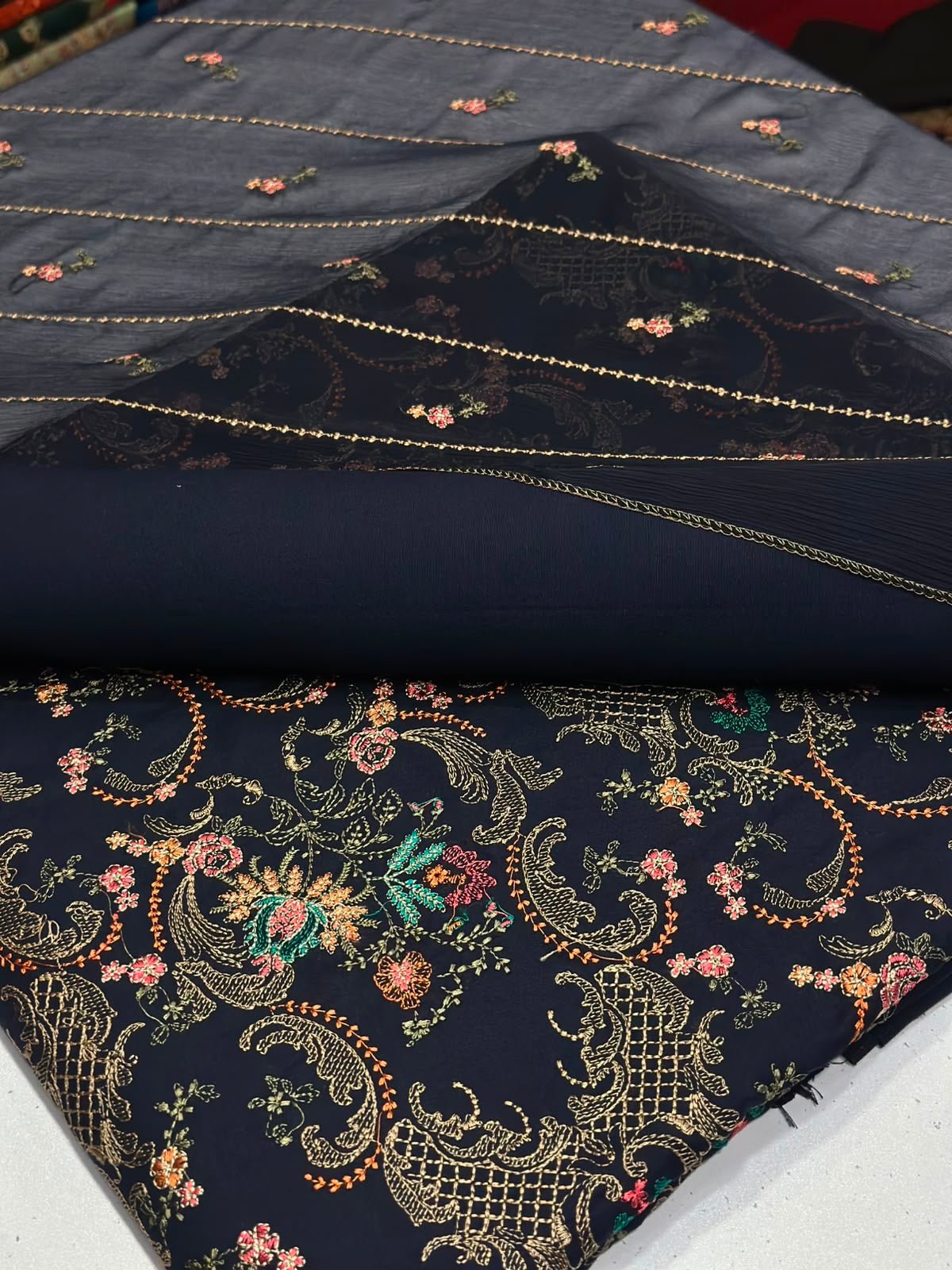 3PC KARANDI - AL- Mehtab Collection