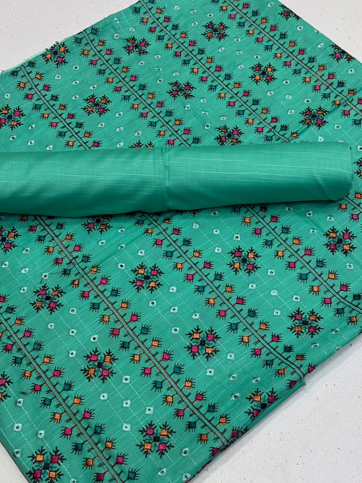 2PC KHADDAR