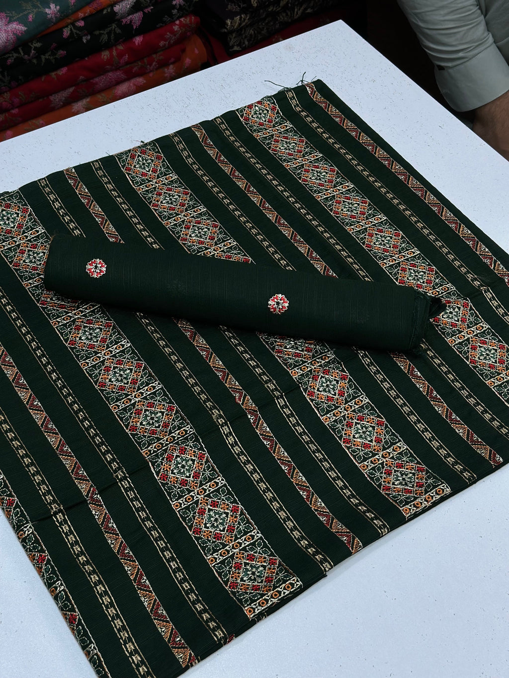 2PC KHADDAR