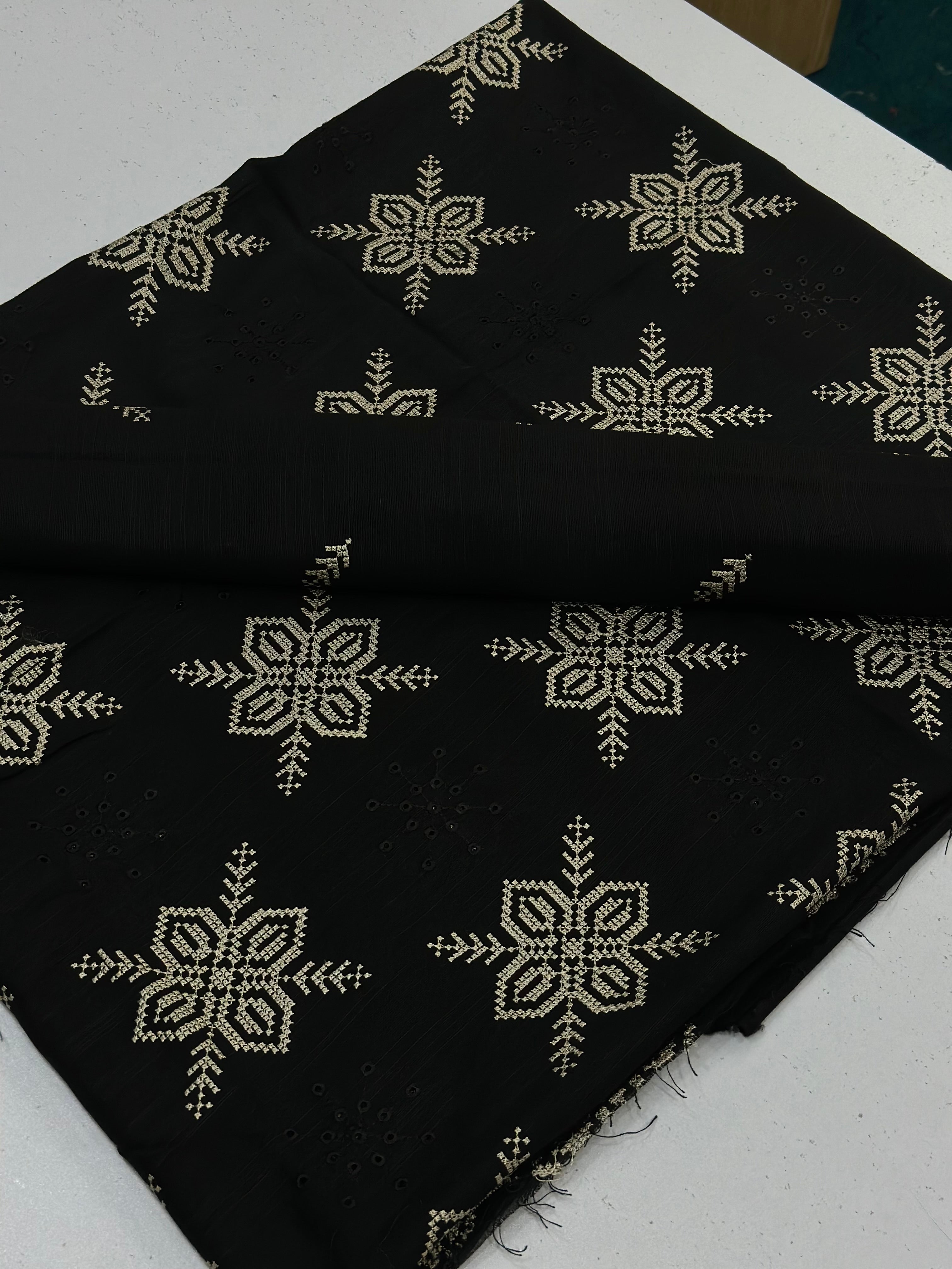 2PC KHADDAR
